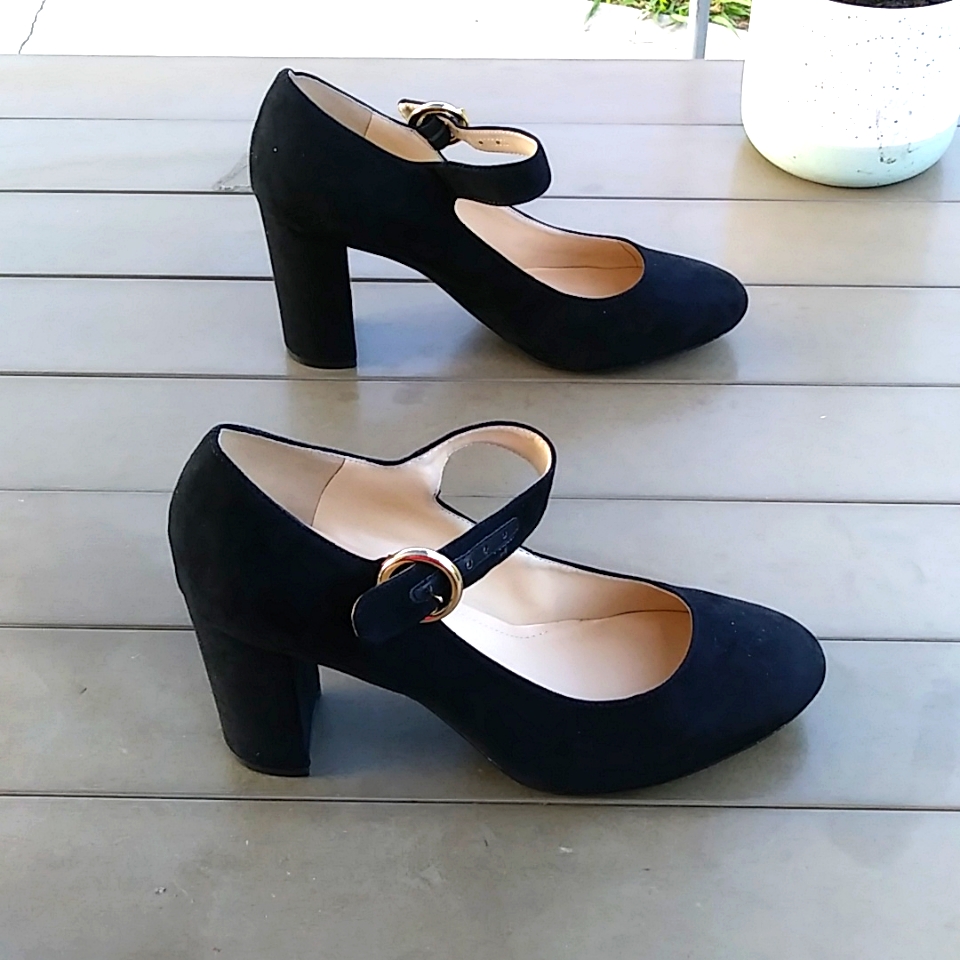 New Liz Claiborne Heels
